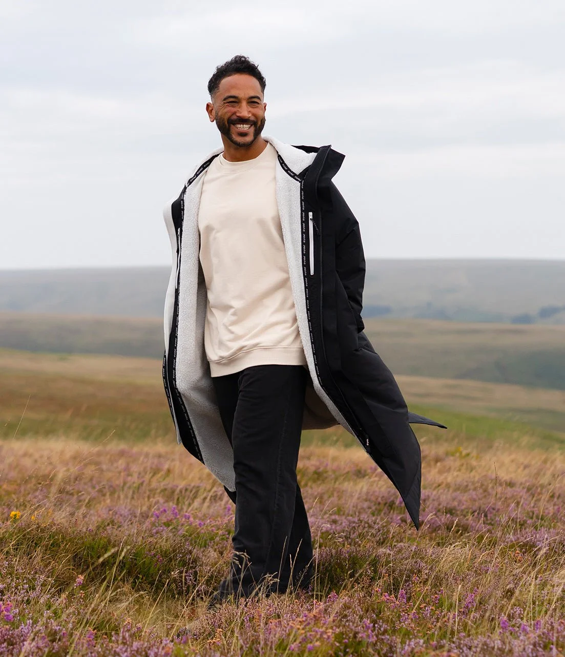 The Changing-Robe Brand Just Made a Coat You’d Actually Wear to Work