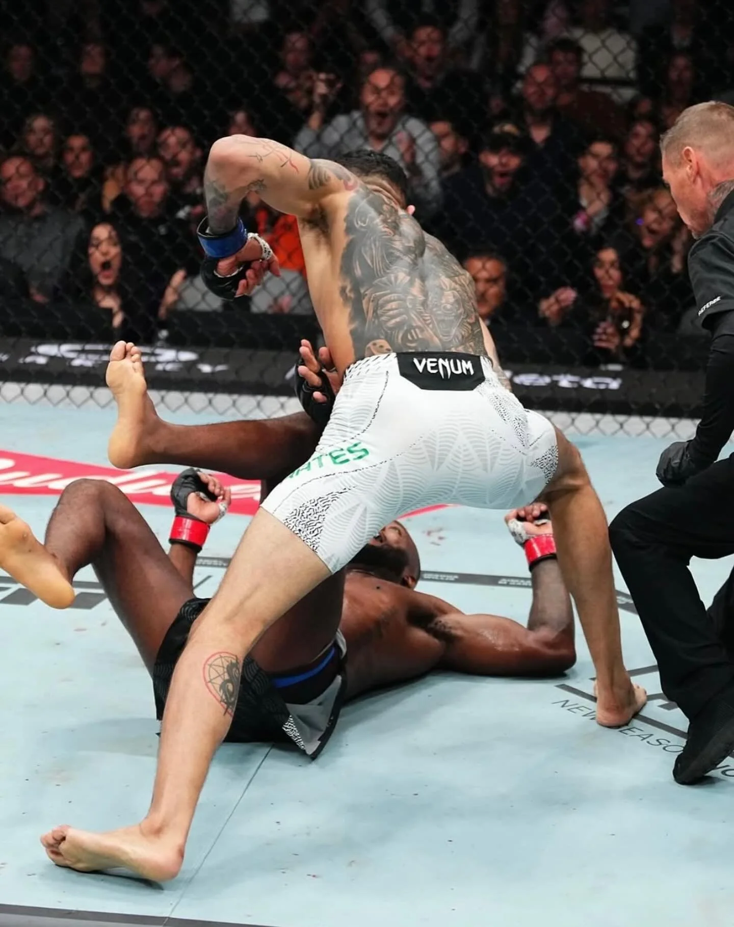 &ldquo;I trained so much for a fight against that guy. Leon Edwards is a f*cking legend. Maybe in one hour I&rsquo;ll come back in here for a faceoff with the champ&rdquo;

Carlos Prates (📸UFC) #ufc322 #ko #ufc #martialarts