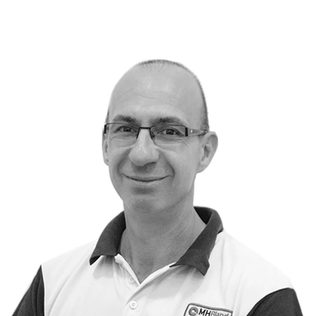 Peter-Aguilera - Team.jpg