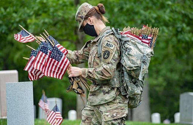 On this Memorial Day we remember those who gave their lives for our country.  We will never forget their selfless sacrifice.  We will tell their stories. We will celebrate their legacies.  We will honor the fallen. 🇺🇸