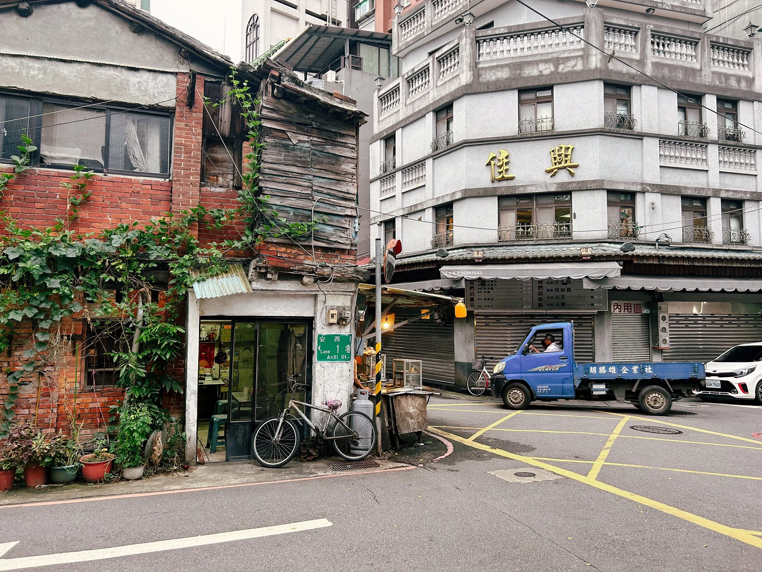 迪化街附近