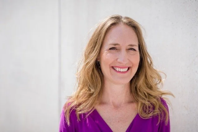 Episode #33: Raquel Ark – Listening ALCHEMY and the Gold Beyond Words