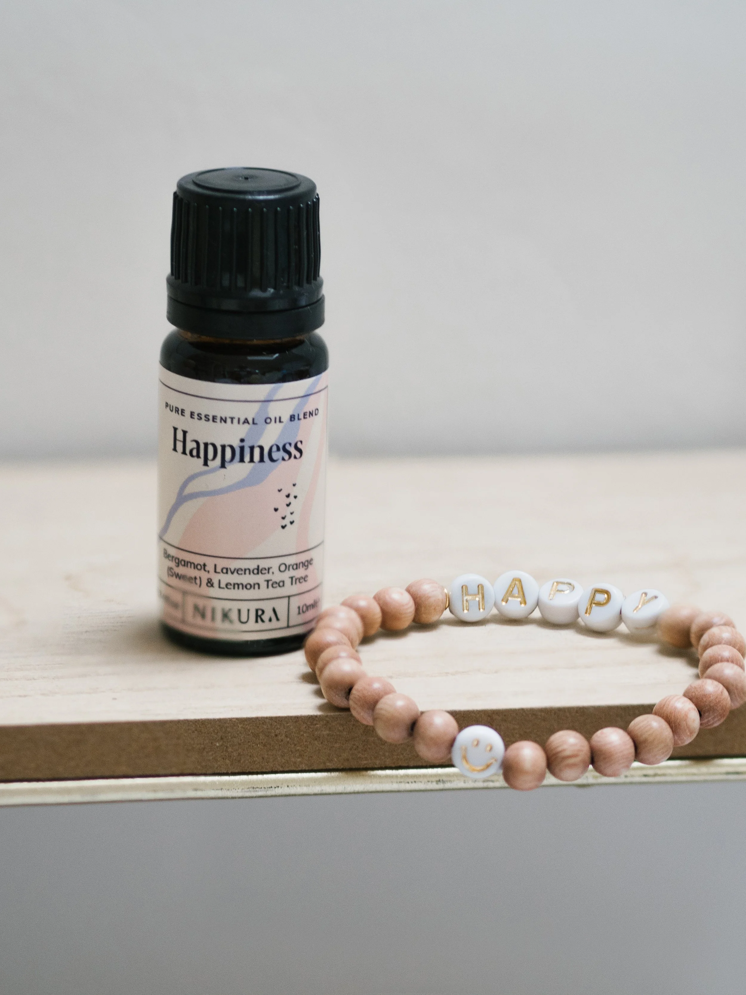 'Happy' Affirm &amp; Diffuse Bracelet