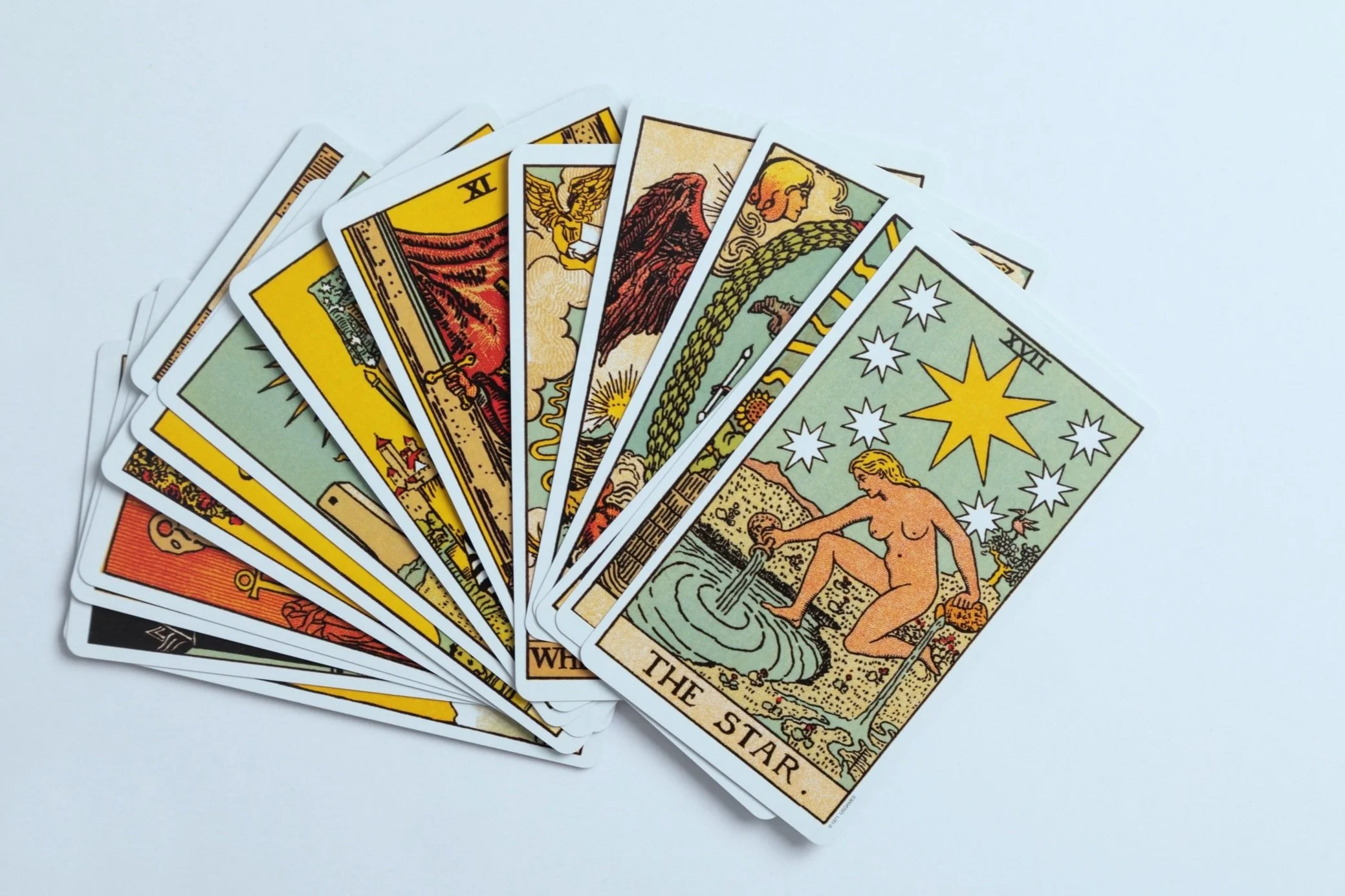 S5 Ep. 13: Experience a Tarot Reading with Victoria Belue 