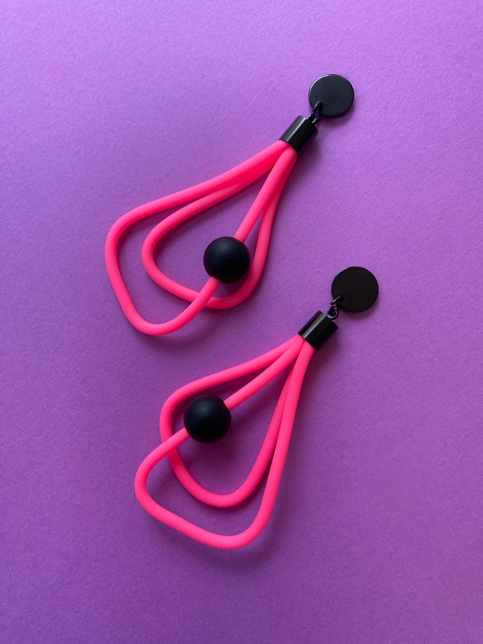 7126D2B0-B076-4DC6-B5F0-0E013FFE5BF3