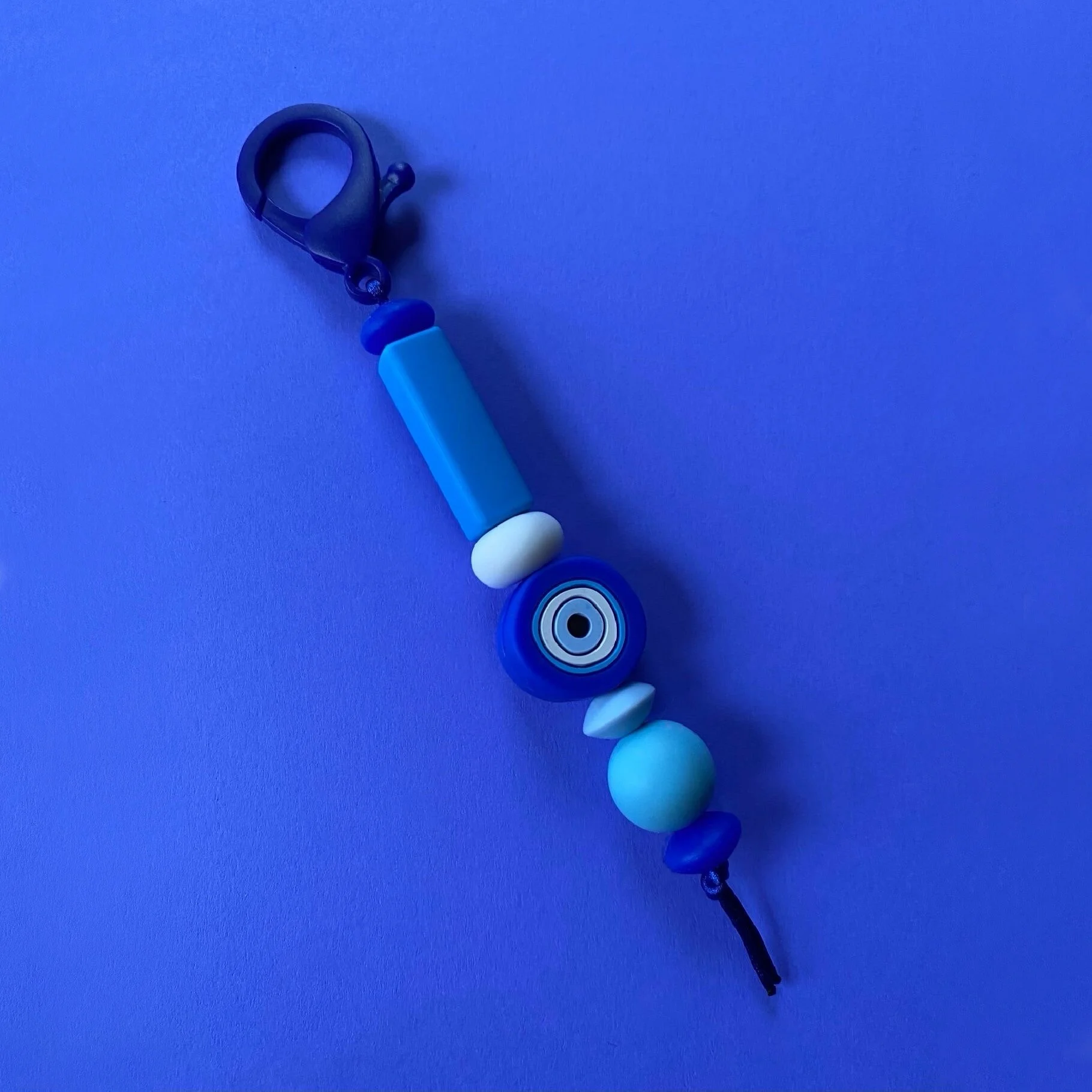 E2474380-B3ED-4872-8638-C98FE26A4C5B