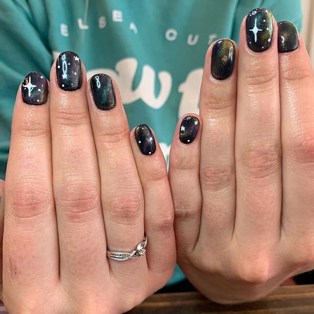 I fucking miss doing nails! @kr1sten_c0bb came home from Colorado and I got to do her nails again after what felt like forever! Double cat eye galaxy goodness. #madisonwinails #madisonwi #wildflowers nails @wildflowersnailshop #nailart #cateyenails #
