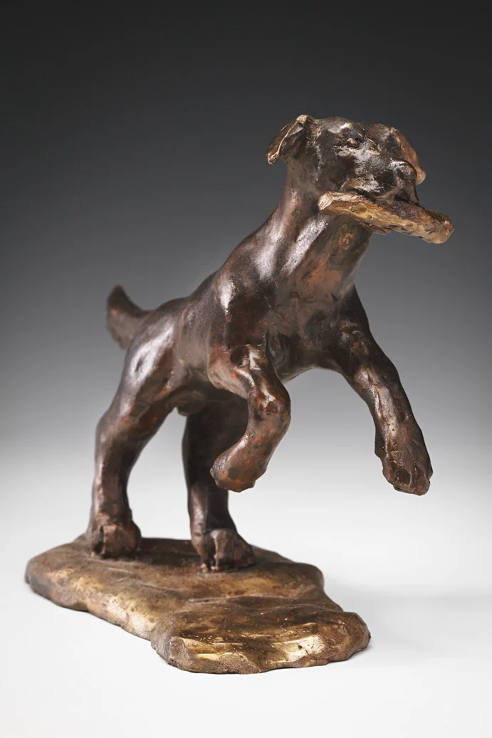 Running Black Lab bronze