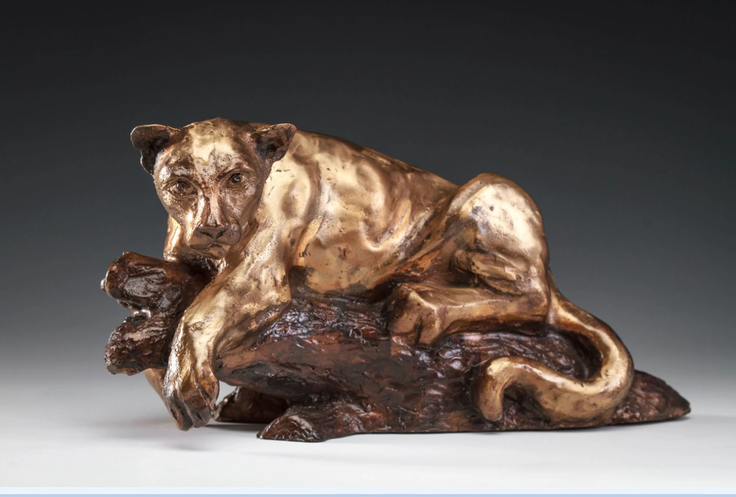 Reclining Panther bronze