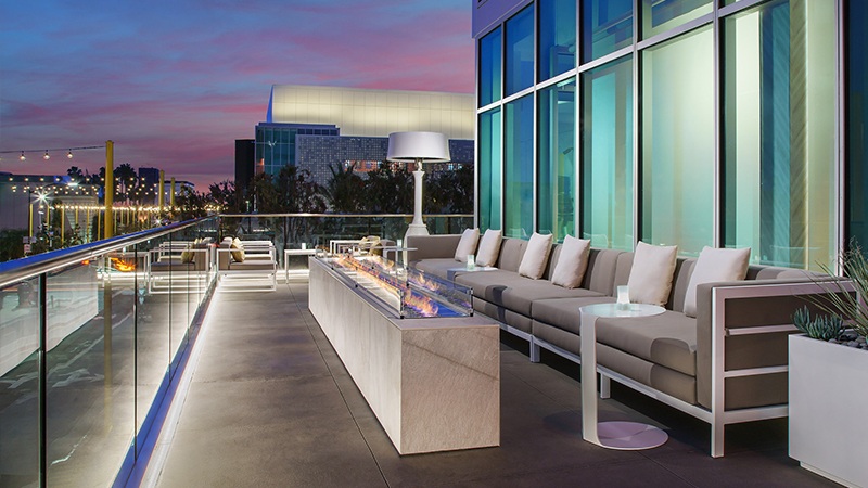 Terrace of Courtyard by Marriott, Santa Monica