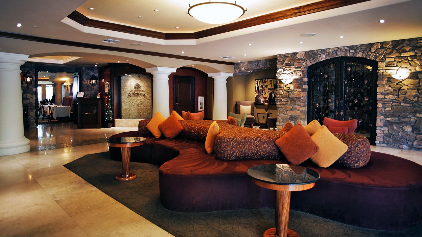 Lounge of La Bellasera Hotel &amp; Suites, Paso Robles