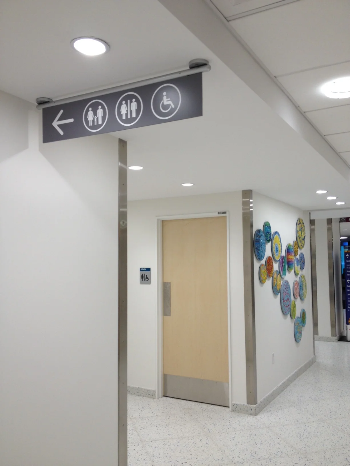 restroom closeup.JPG