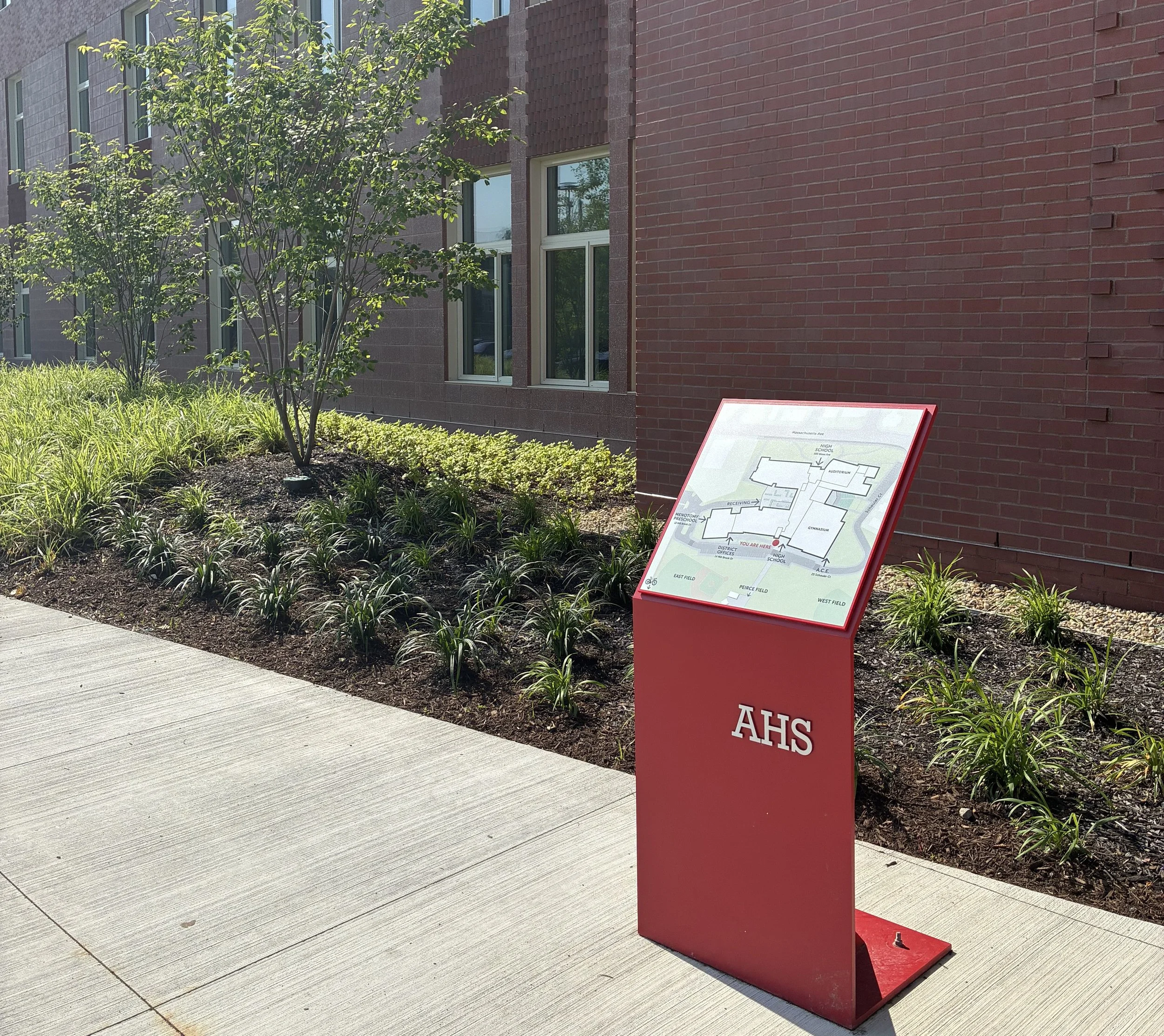 red stanchion crop.jpeg