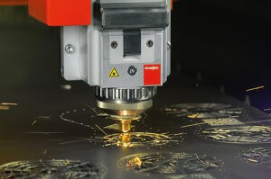 Tech_Emotions_Laser_039_Office-300x199.jpg