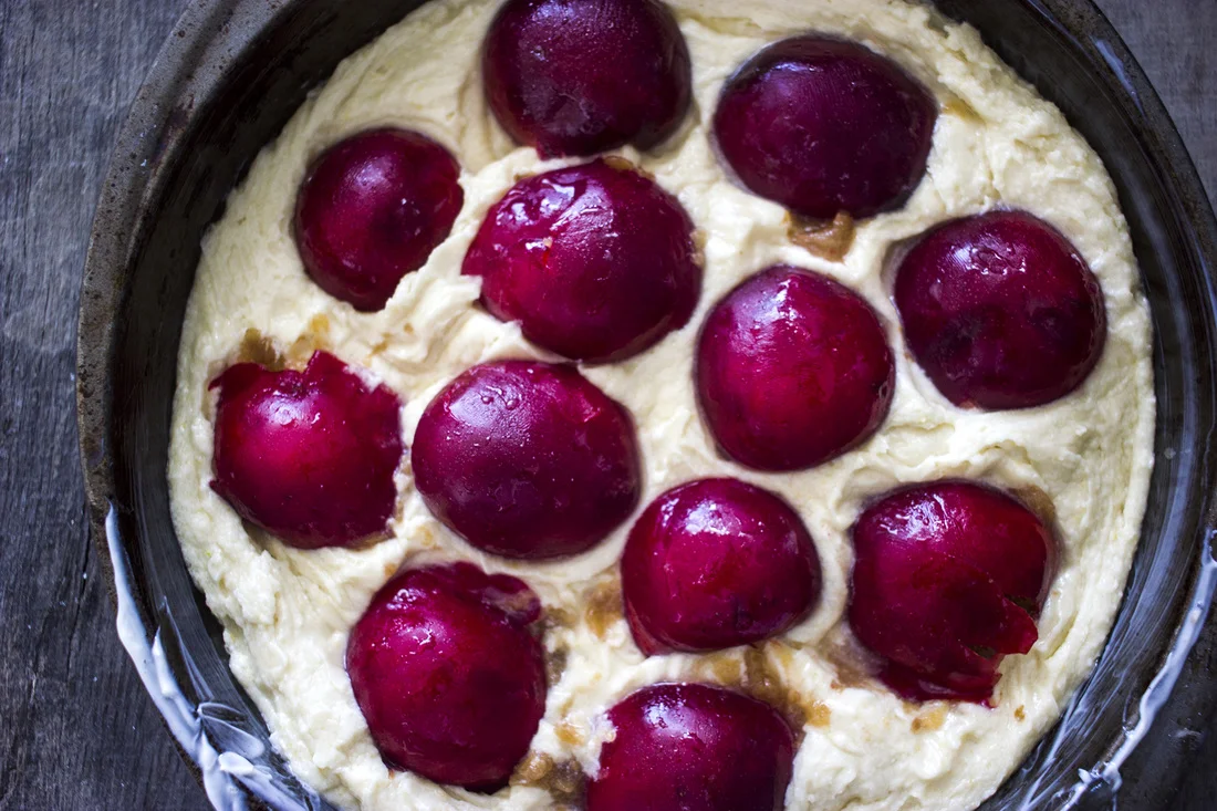 PLUM CAKE