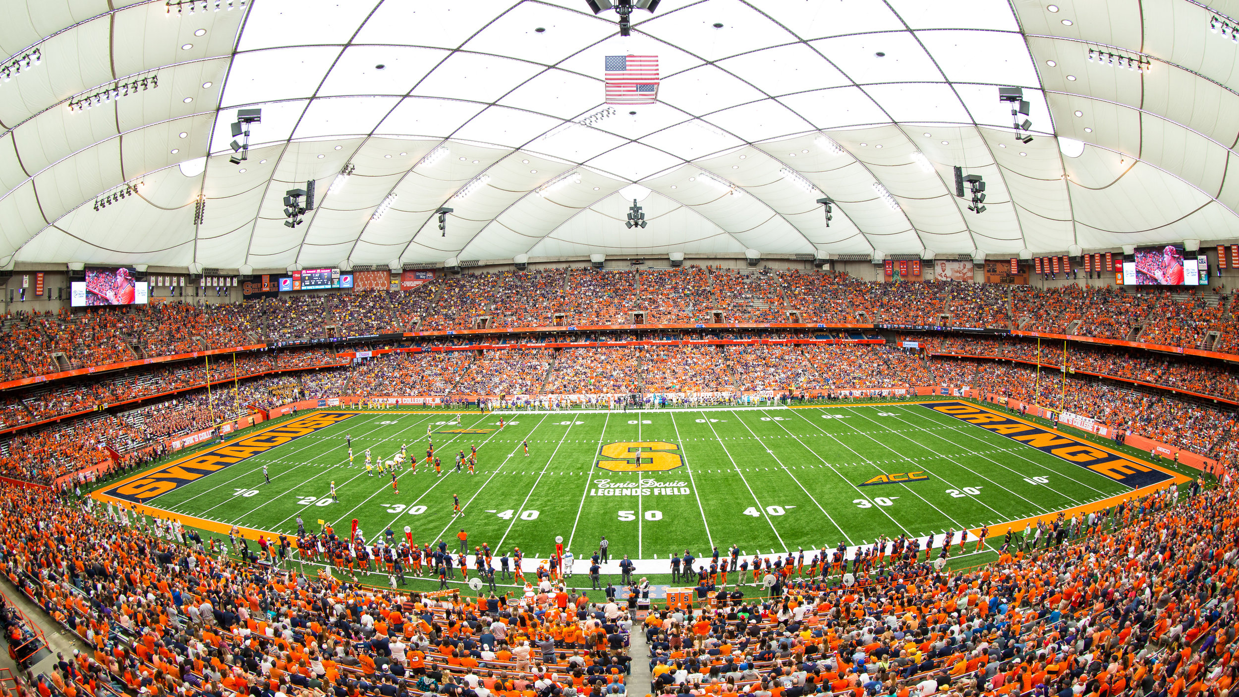 syracuse-carrier-dome-roof.jpg