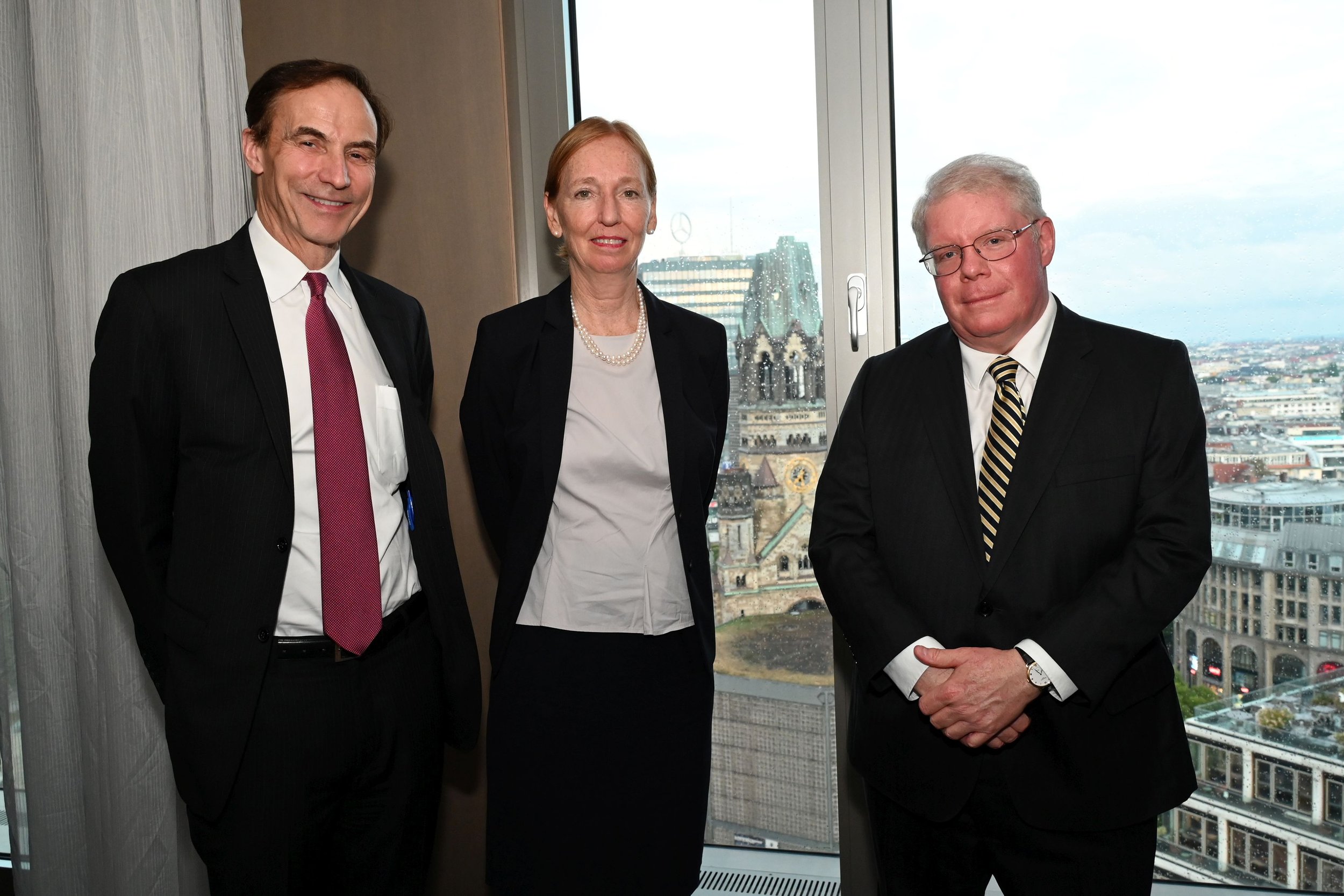  From left: Amb. Paul Jones (RTX), HE Ambassador Emily Haber (German Embassy to the US), DCM Clark Price (US Embassy to Germany) 