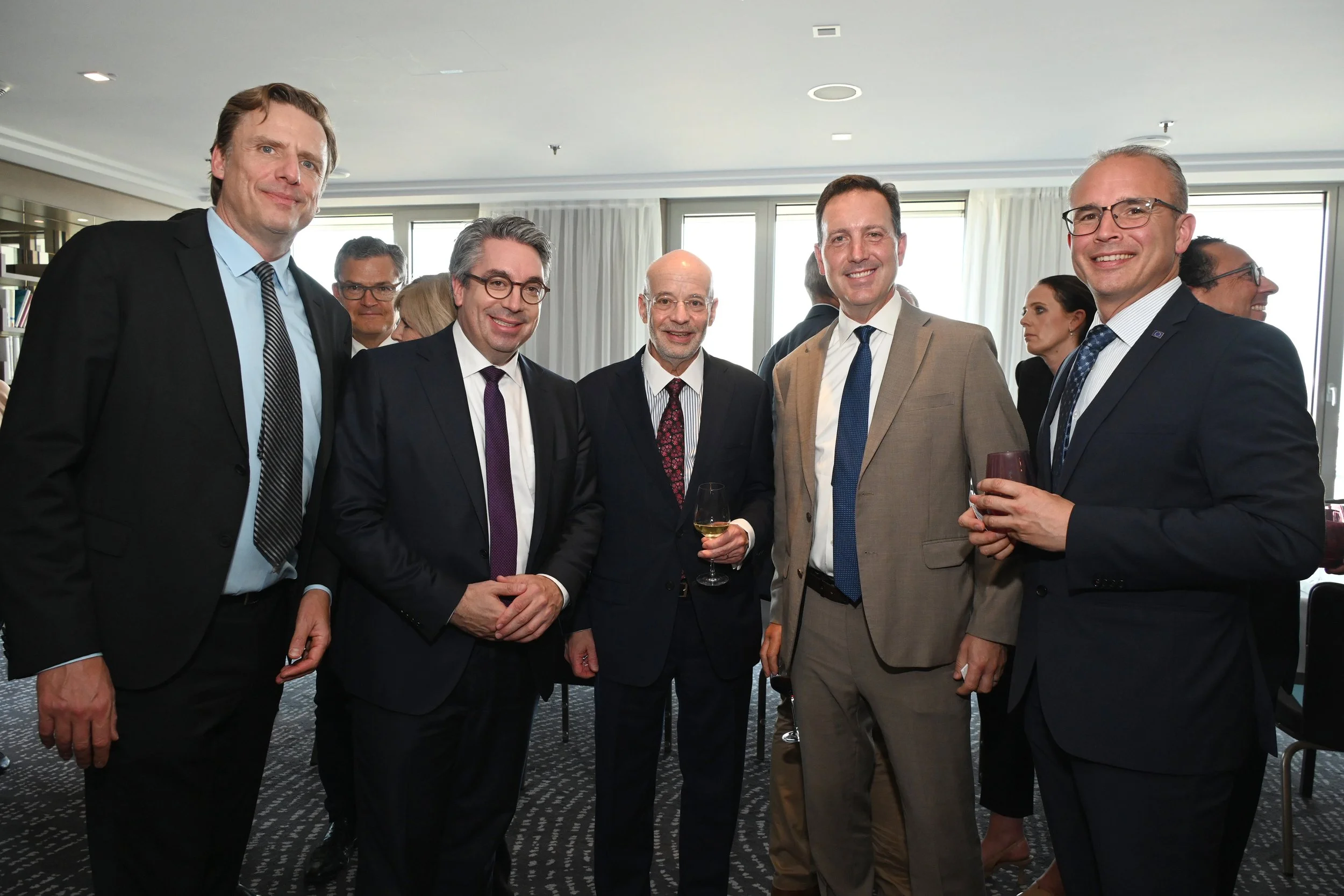  From left: Ulrich (Uli) Gamerdinger (GABC President and CEO), State Secretary Stefan Rouenhoff, Member of the German Bundestag (MdB), Chargé d’Affaires Alan Meltzer (U.S. Embassy Berlin), Lew Iadarola (Hensoldt), Tobias Winkler, Member of the German