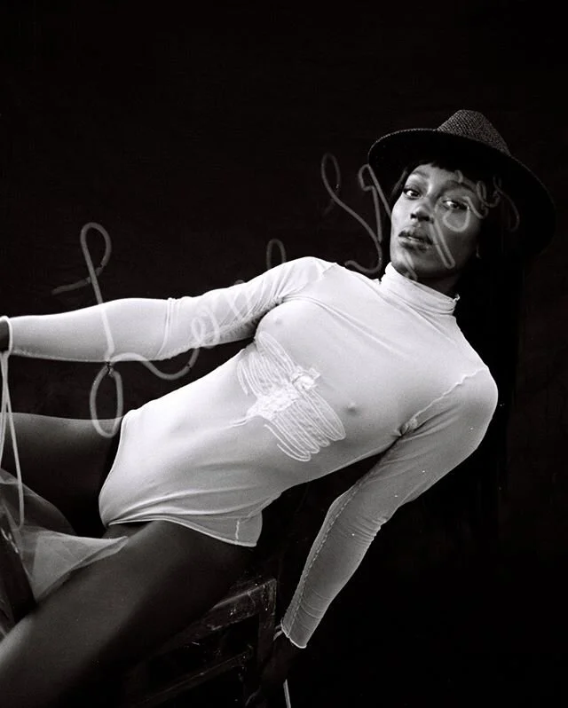 ｌｅａｎ ｂａｃｋ ｉｎｔｏ ｌｏｖ e.⠀⠀⠀⠀⠀⠀⠀⠀⠀
.⠀⠀⠀⠀⠀⠀⠀⠀⠀ #openhearts #openarchive ⠀⠀⠀⠀⠀⠀⠀⠀⠀ #bnw #fineart #analoguevibes #bnwphotography #doubleexposurefilm #filmsoup #soupdefilm #washedaway #wastedfilm #filmdestruction #experimentalfilm #soakedfilm #nograinnoglory