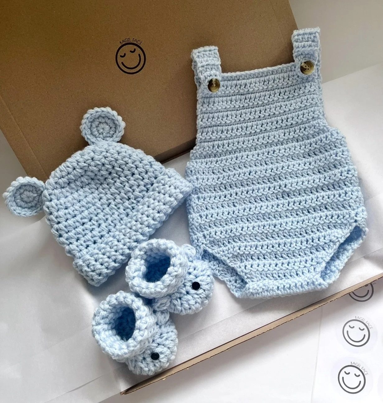 Another little iced blue set 🩵 Currently working on a denim blue one that I can&rsquo;t wait to share with you when it&rsquo;s finished 😍