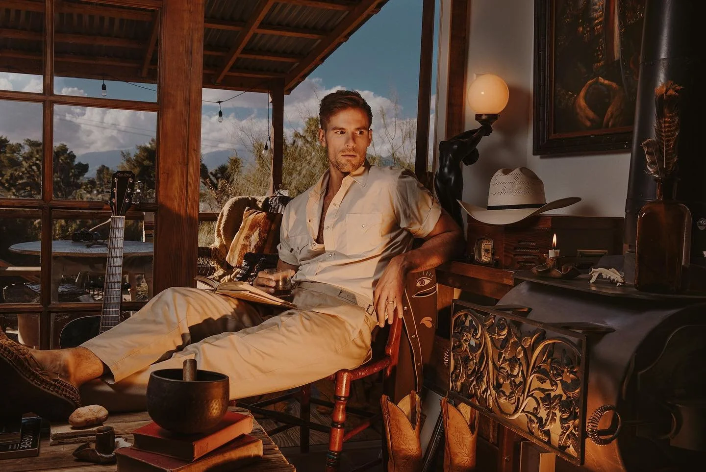 A bit of cowboy glamour gracing @junipermoonsanctuary by the ultra talented @vonswank with @randyridings #highdesert #highdesertphotographer #yuccavalley #joshuatree #airbnbexperience hosted by @casa_superba_venice @thealmanaq