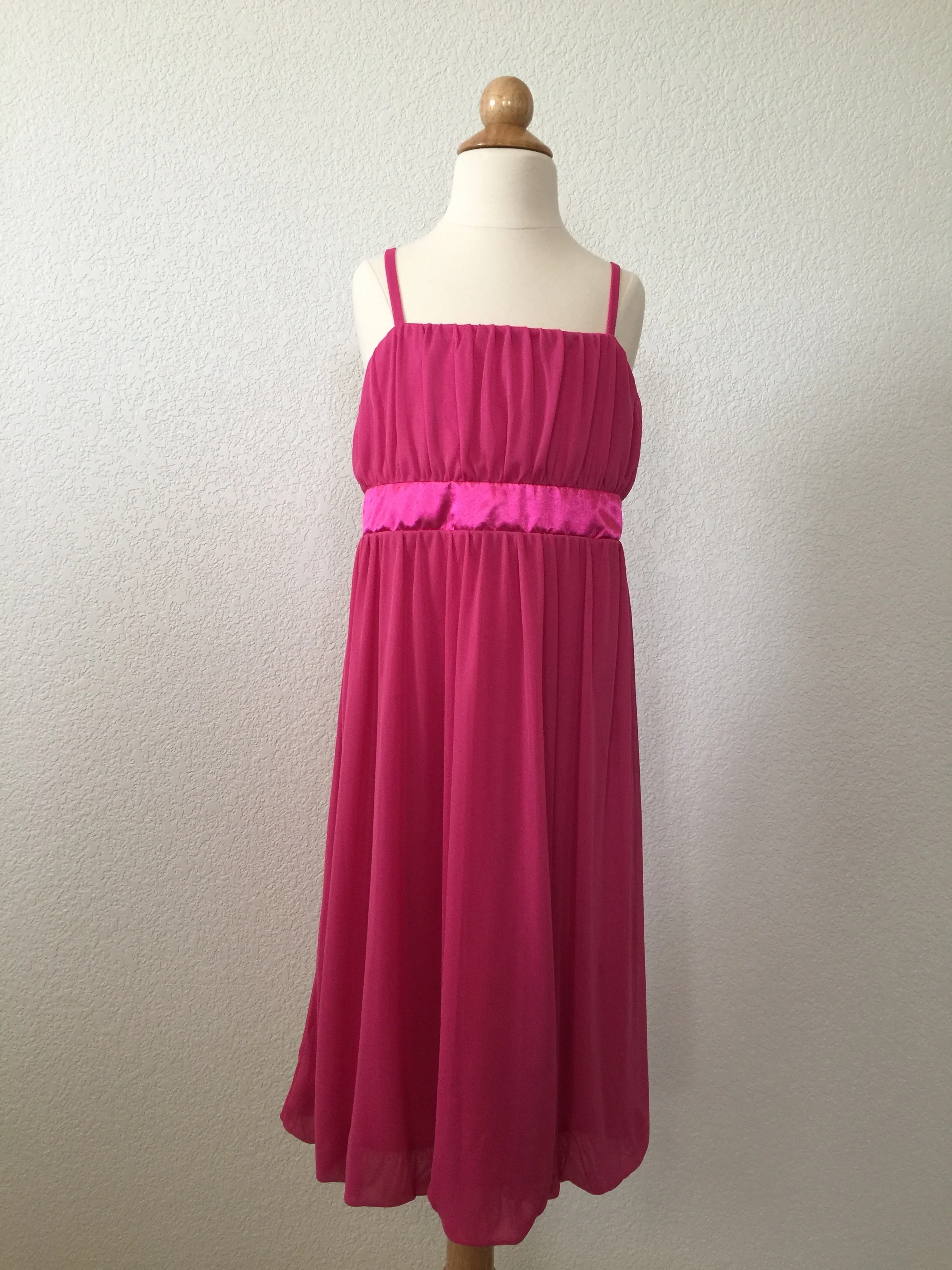 iz EVER CALIFORNIA - Size 14