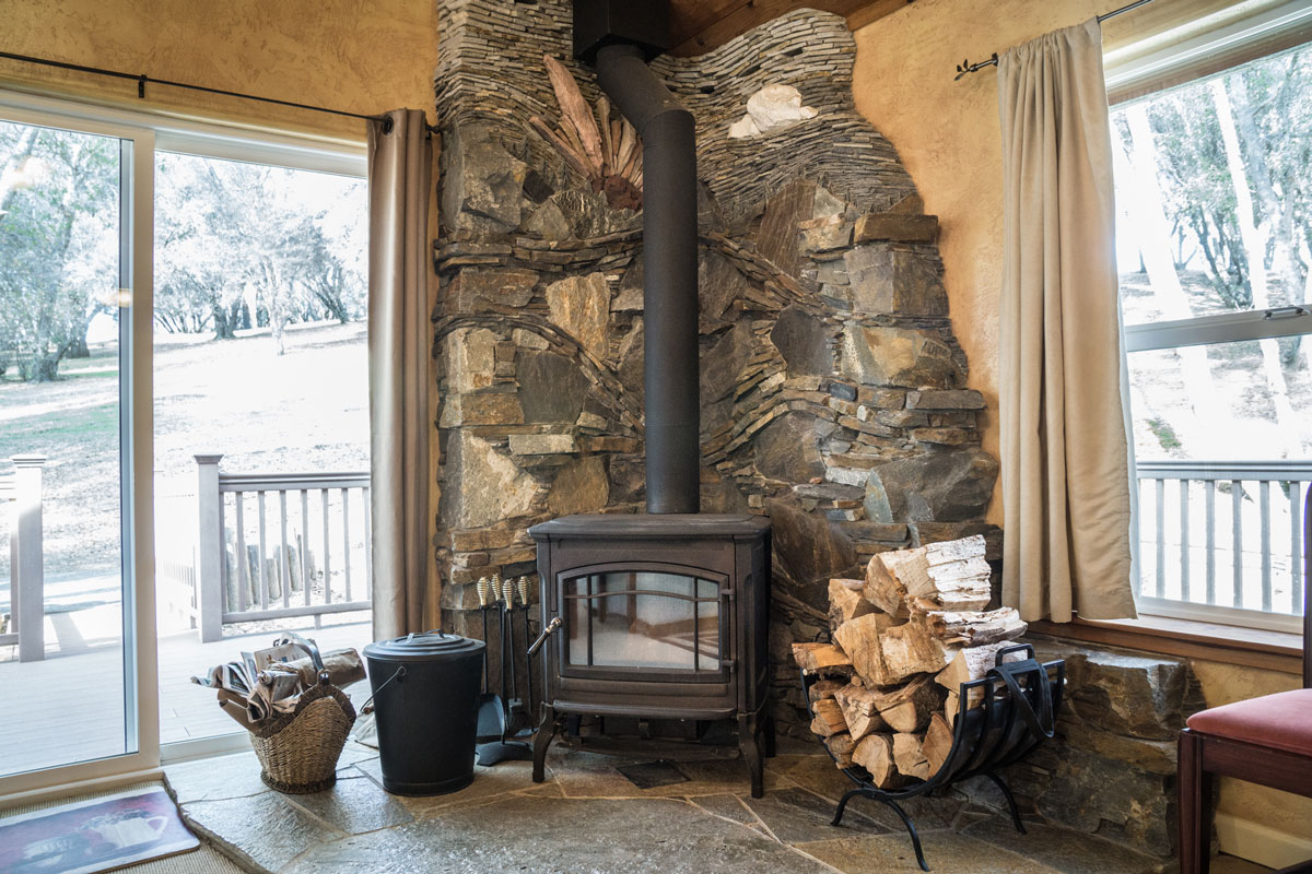 WisdomRetreat-livingroom-A6-7web.jpg