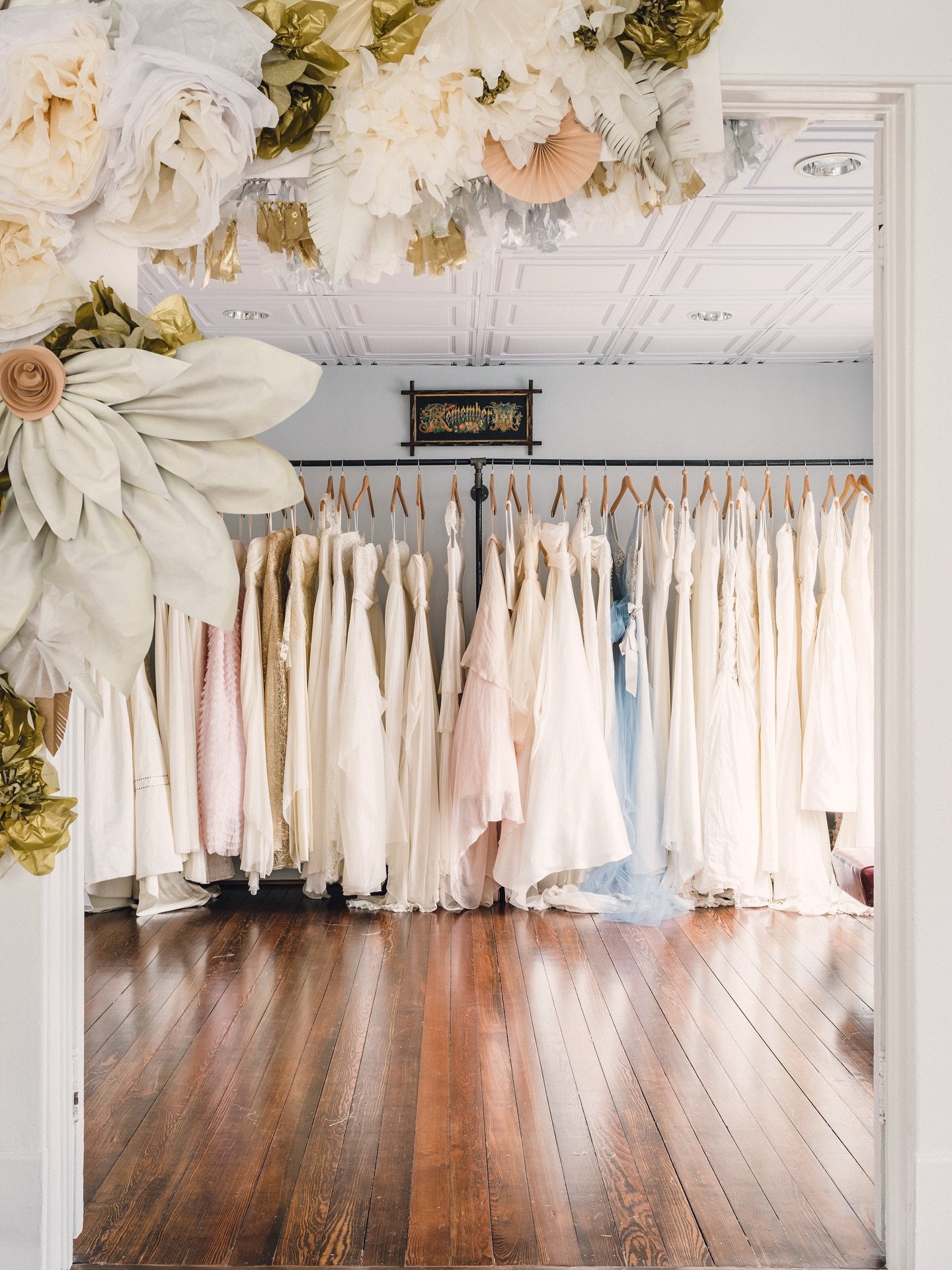 2016 💞 Babies with a bridal shop 🎀 In our sweet little bungalow, with our tiny team and the mightiest small designers. From the very beginning, we vowed to do things differently ~ with love and transparency, with compassion and creativity. 10 years