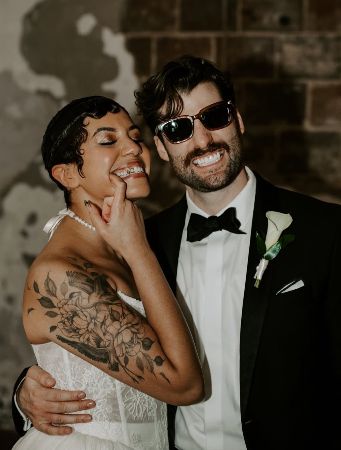 She ate. &hearts;️&hearts;️&hearts;️ #asentimentalbride in @varca.studio + @carolhannahbridal 📸 @appleheadphotography