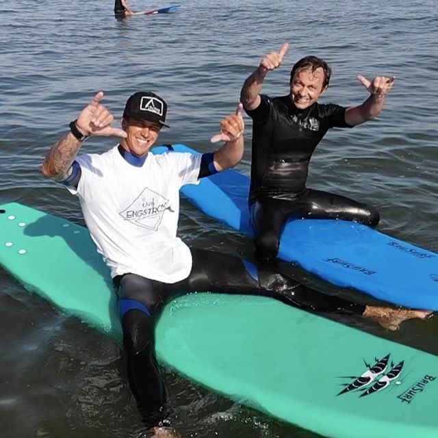 Andre from 🇮🇹 went surfing for his first time with us yesterday and did incredible! Needless to say we were both stoked. Book your next surf lesson with us. Private drone video session available with @dronetauk (631)-933-5533
www.EngstromSurf.com

