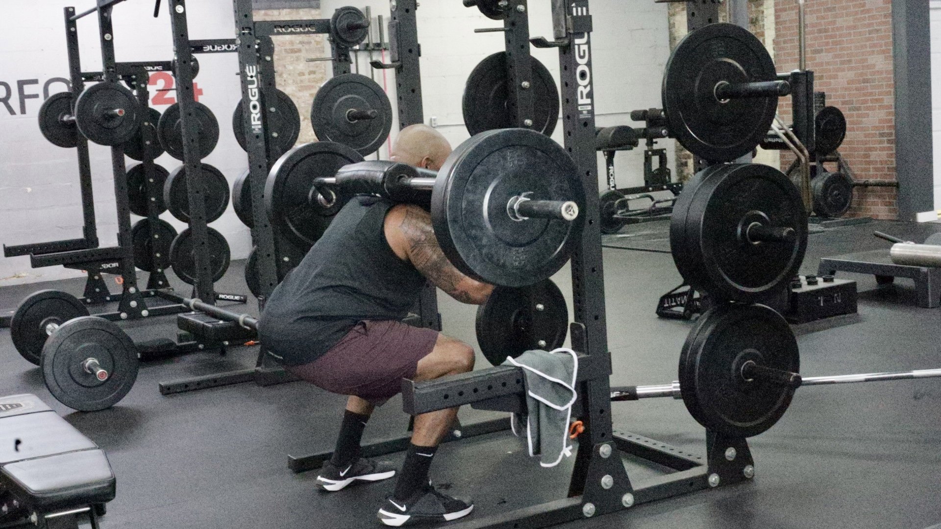 Your Vacation Won’t Ruin Your Training Progress. But Staying There Might.