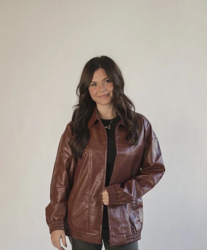 Taylor // Lead Specialist