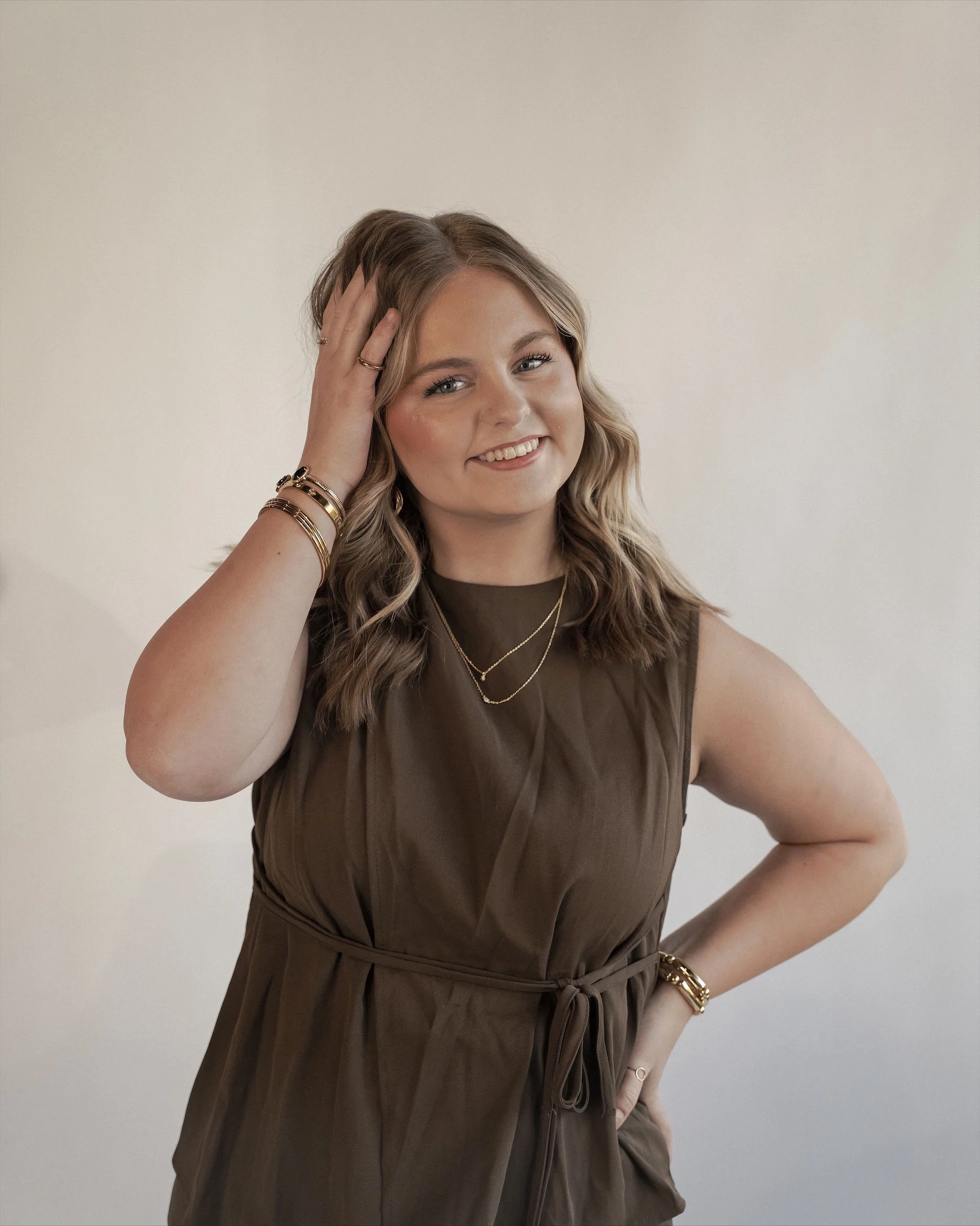 Ashlynn // Wedding Specialist