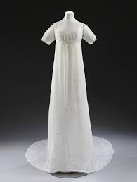 White muslin dress worn by Mary Dalton Norcliffe, 1807 © V&A Collection