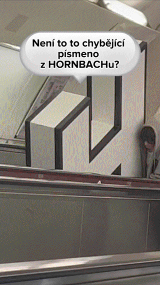 Letter-escalera-mecanica.gif