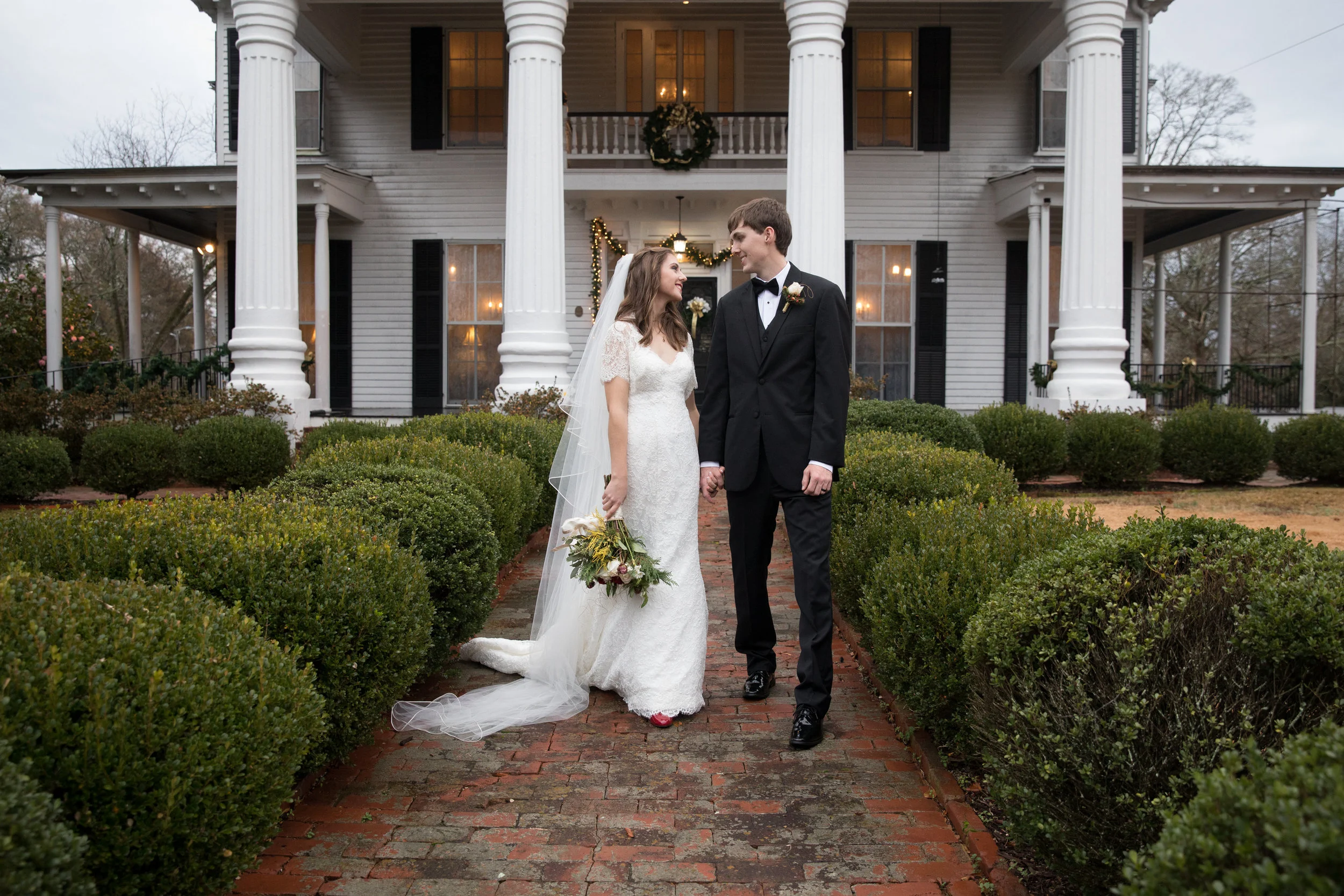 Caroline and Chris-Caroline Chris-0230 - Copy.jpg