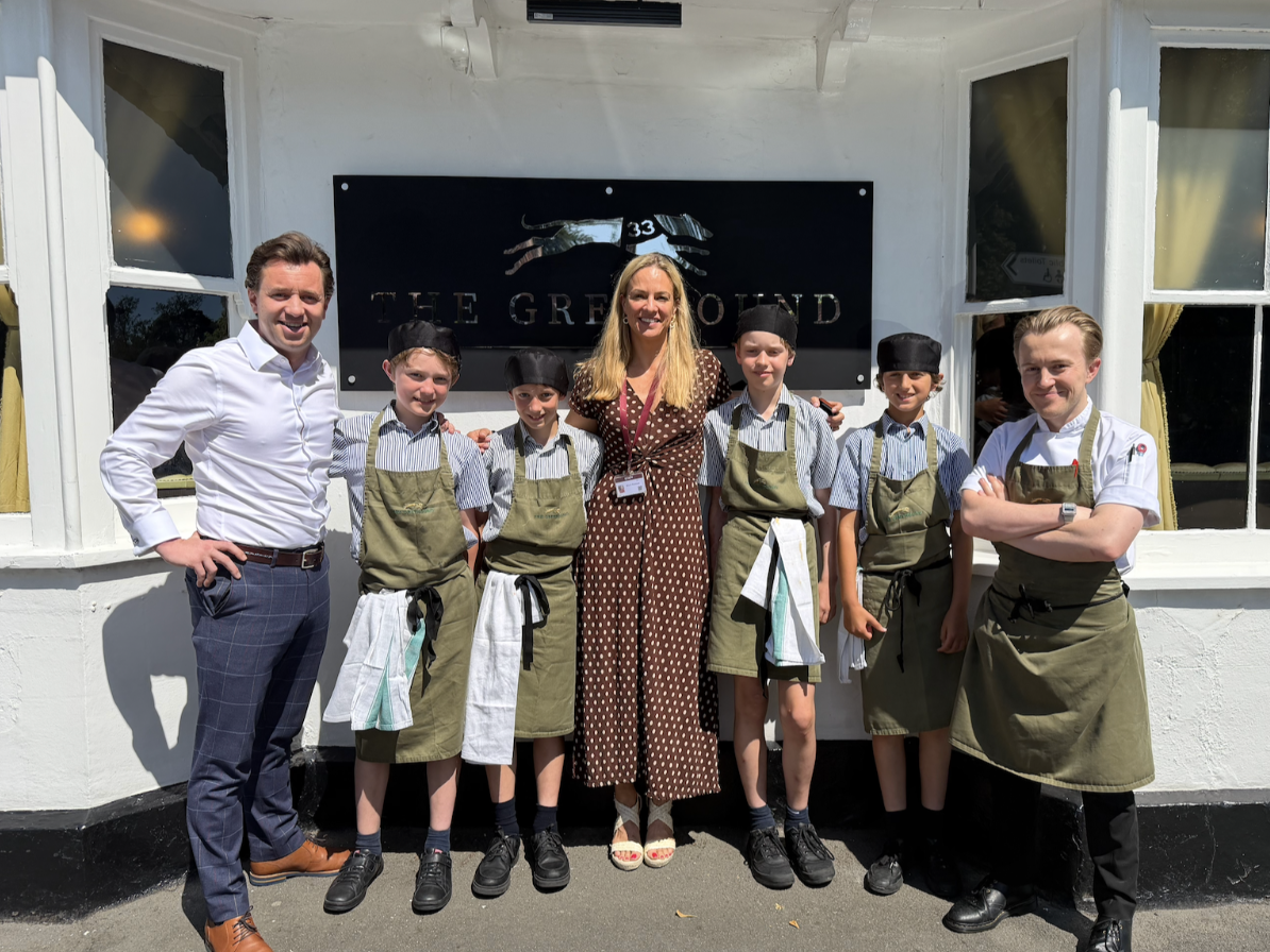 Beacon School Visit |Dan at The Cateys | Meet Sebastian