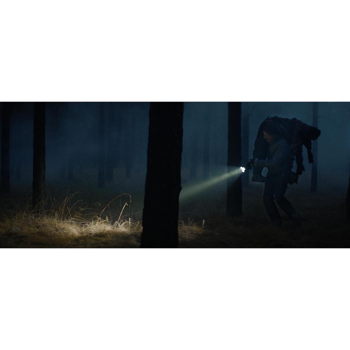 Some unused frames of FREMDE.
.
Link in bio for used ones 🎥🎞
.
directed by @tim_duenschede 
produced by @friendship_films .
#directorofphotography #cinematography #arri #alexamini #hawkanamorphic #v-lite #atmosphere