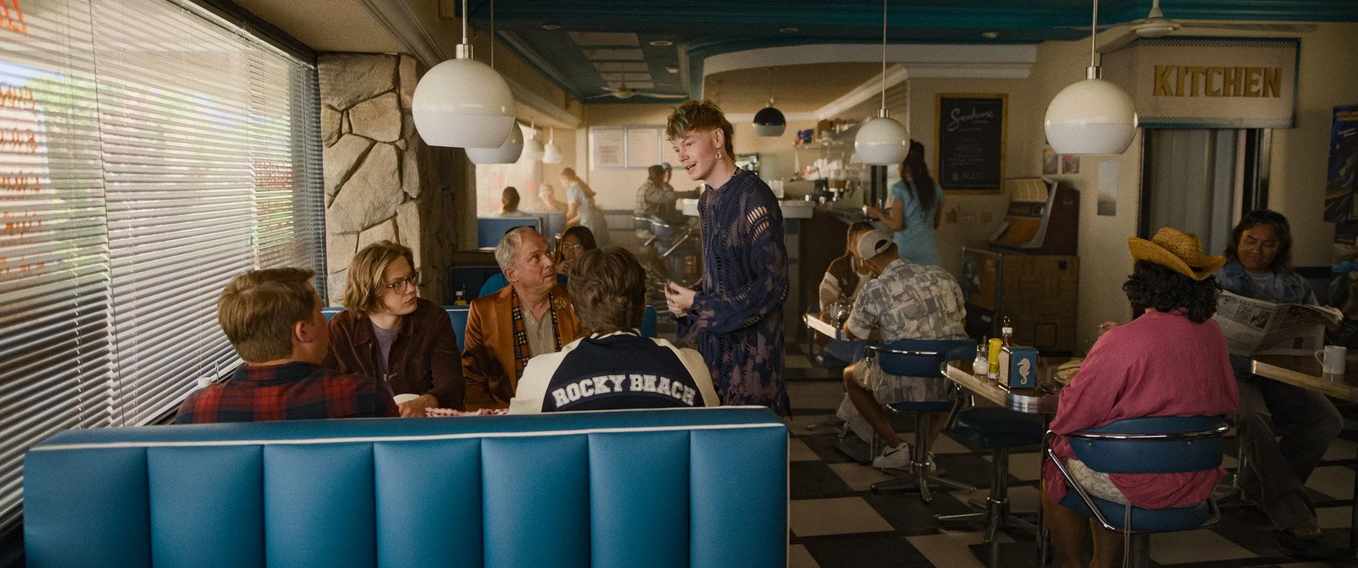 DDF_2_Stills_web-035502.jpg