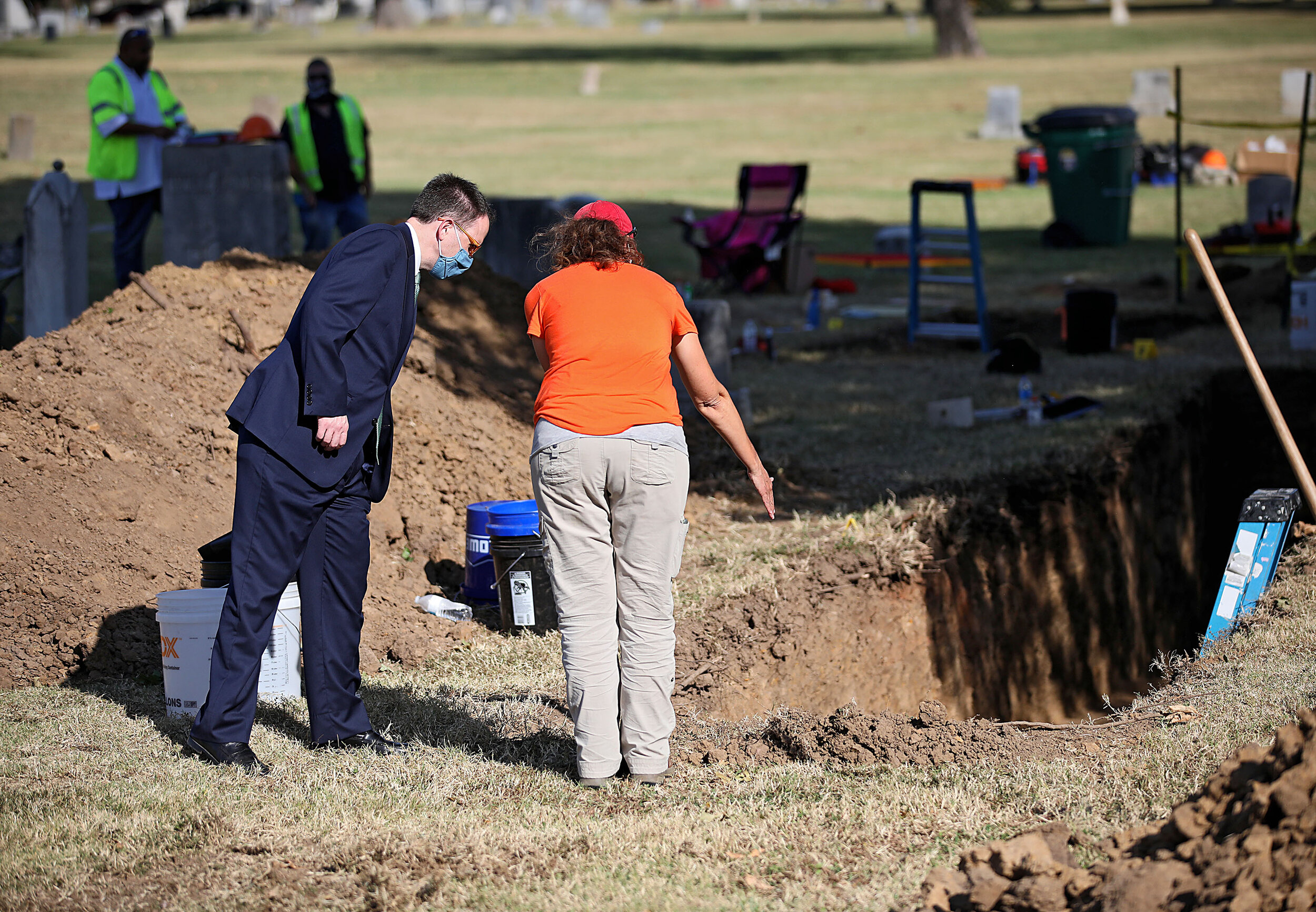 102320-tul-nws-gravesms10096.JPG