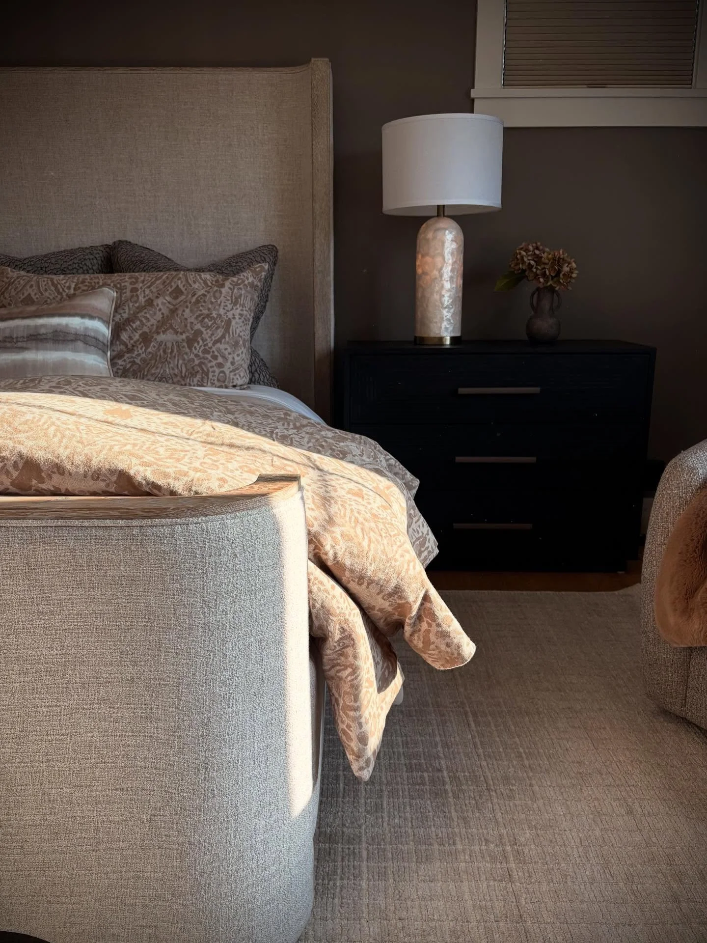 Perfect time for this Master bedroom install &hellip; Cozy earth tones, dark paint and flannel bedding &hellip;. This room yells &hellip;.&rdquo;Bring on Fall&rdquo; #installday #customwindowtreatments #amityhome