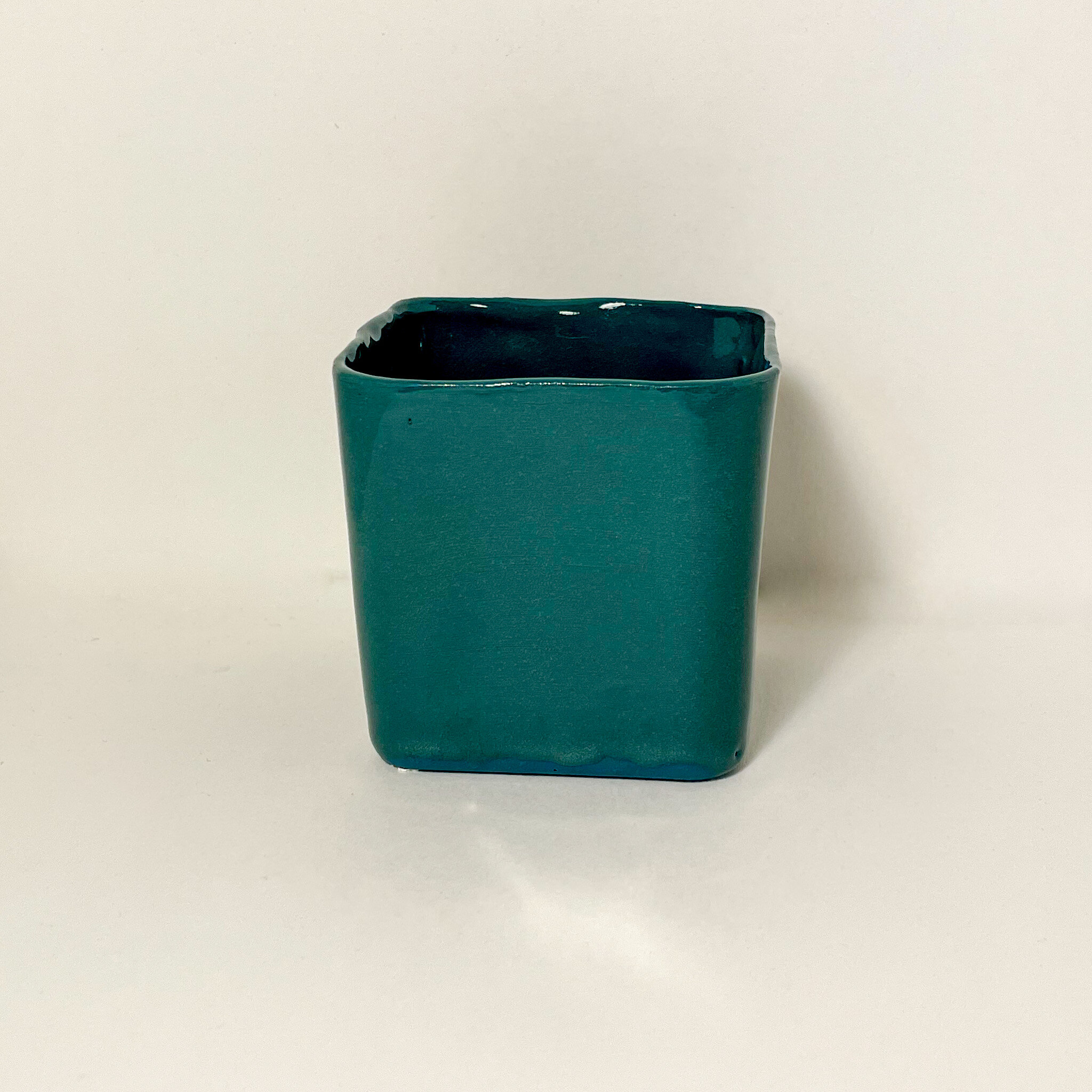 E7B14F8D-6E31-42B4-A4E8-734AC0CDE521