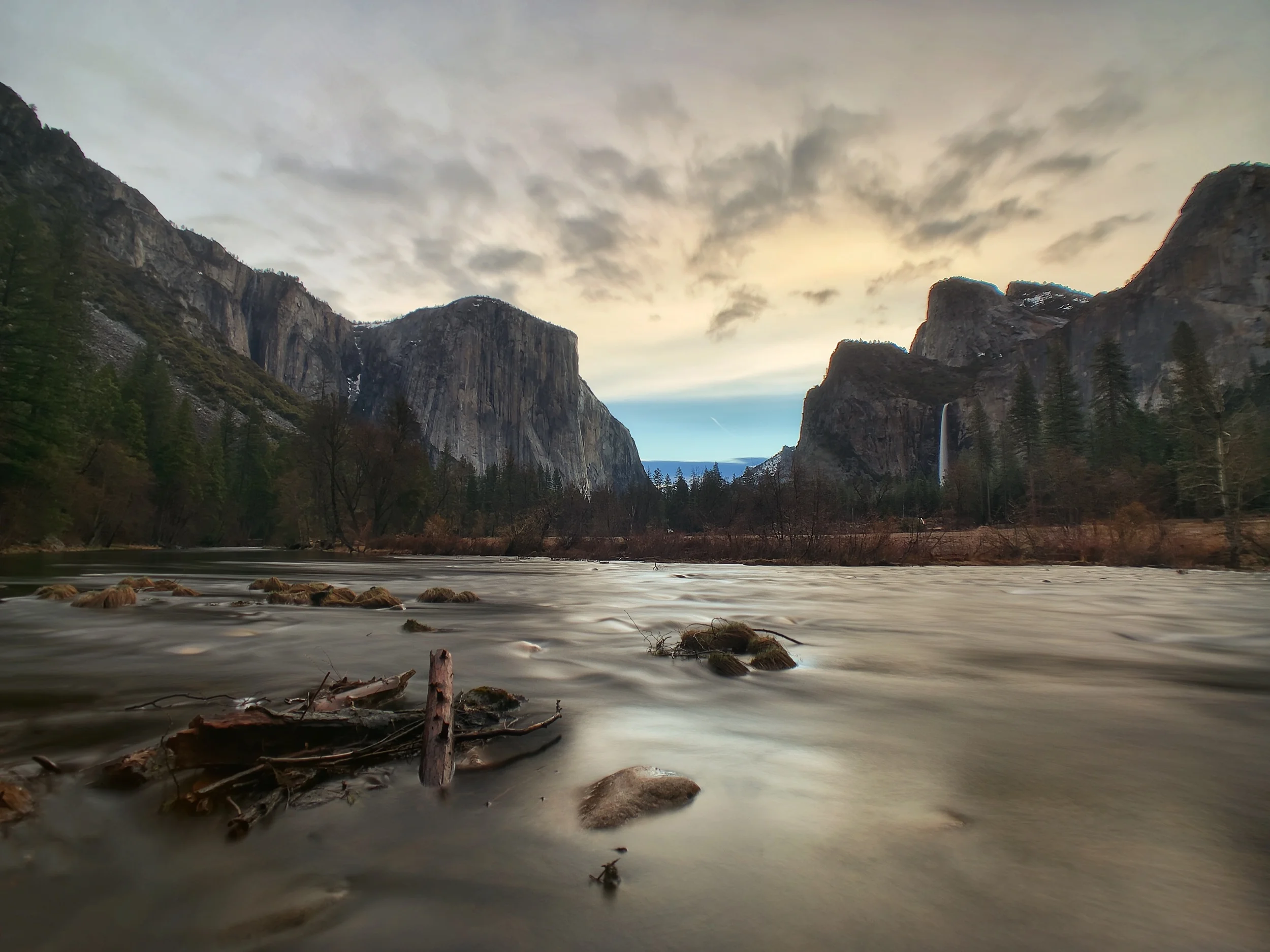 Merced River + valley view @ Yosemite national park