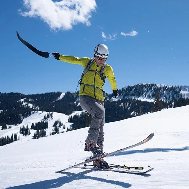 Skin &amp; ski 🎿 #itstheclimb #mileycryus