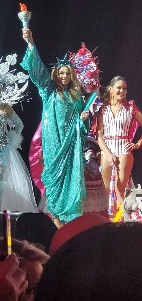 Mrs. American, CassandraProvencher in her Statue of Liberty Costume designed and made by Soul Stitcher