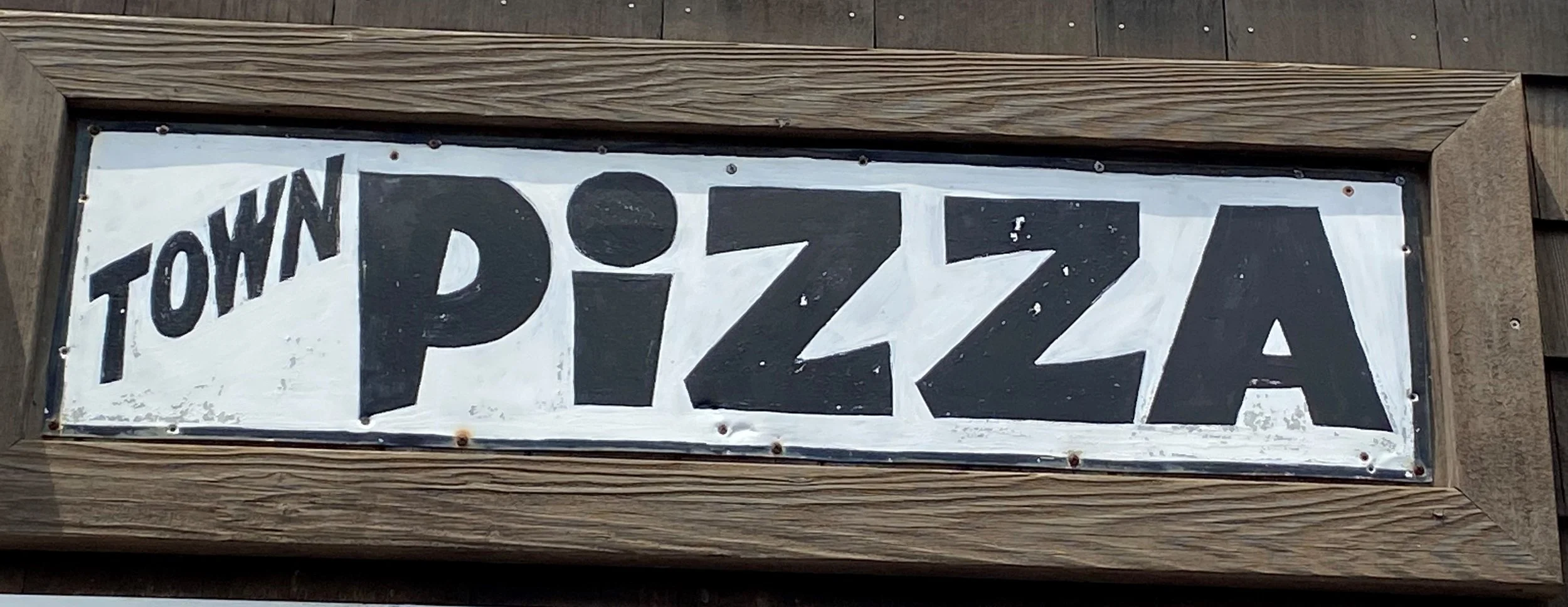 Town Pizza.jpg