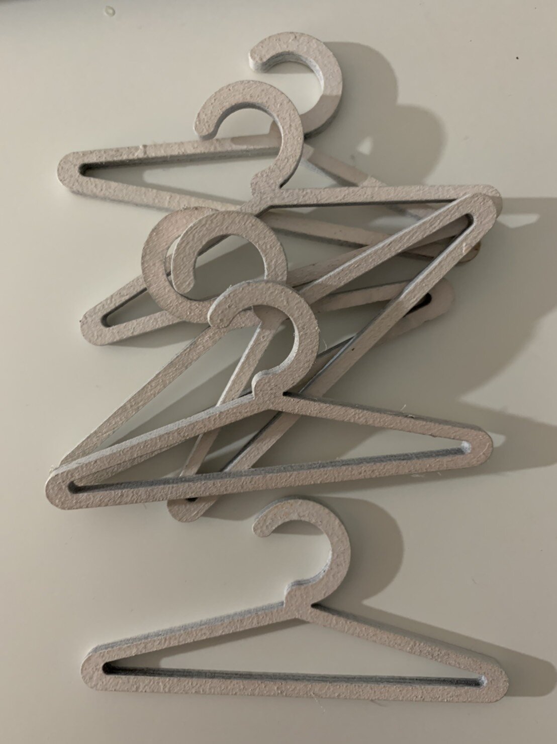 1/4 Hangers