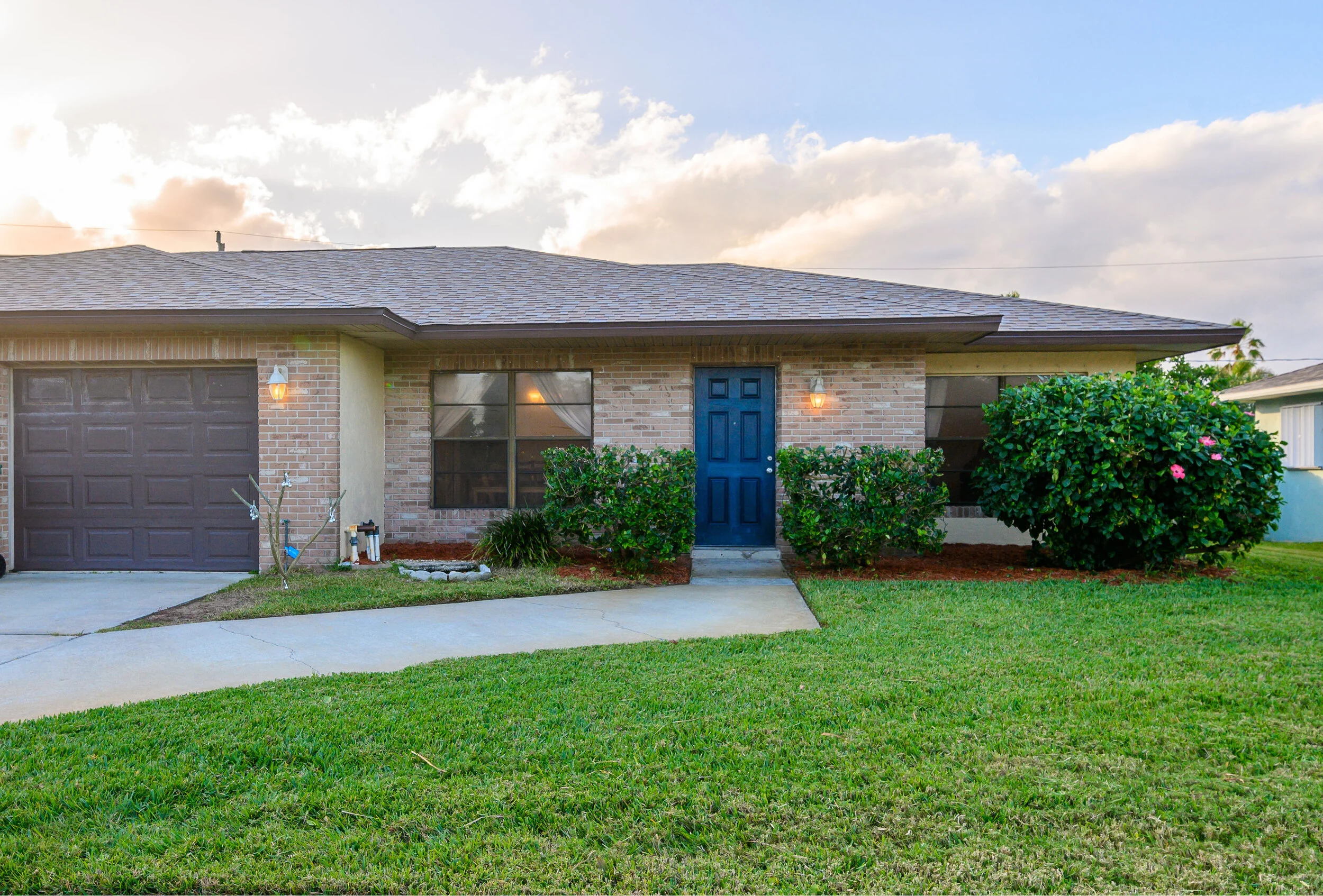 770 Ocean Dr, Satellite Beach, FL 32937