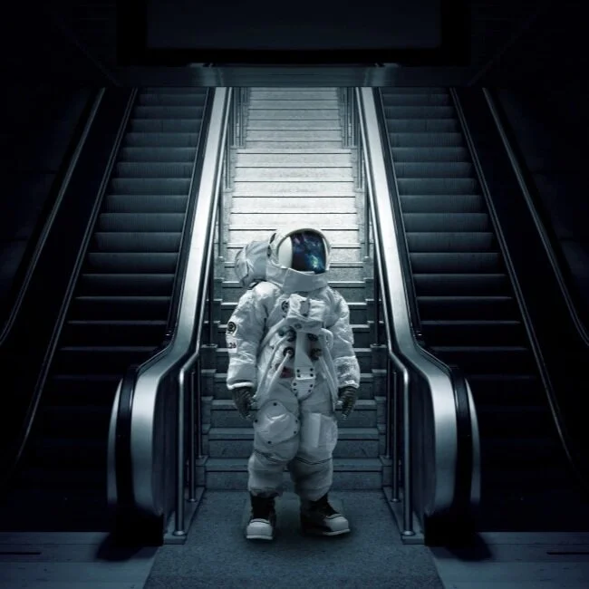 astronaut-cosmonaut-spacesuit-escalator-stairs-free-stock-photos-images-hd-wallpaper.jpg