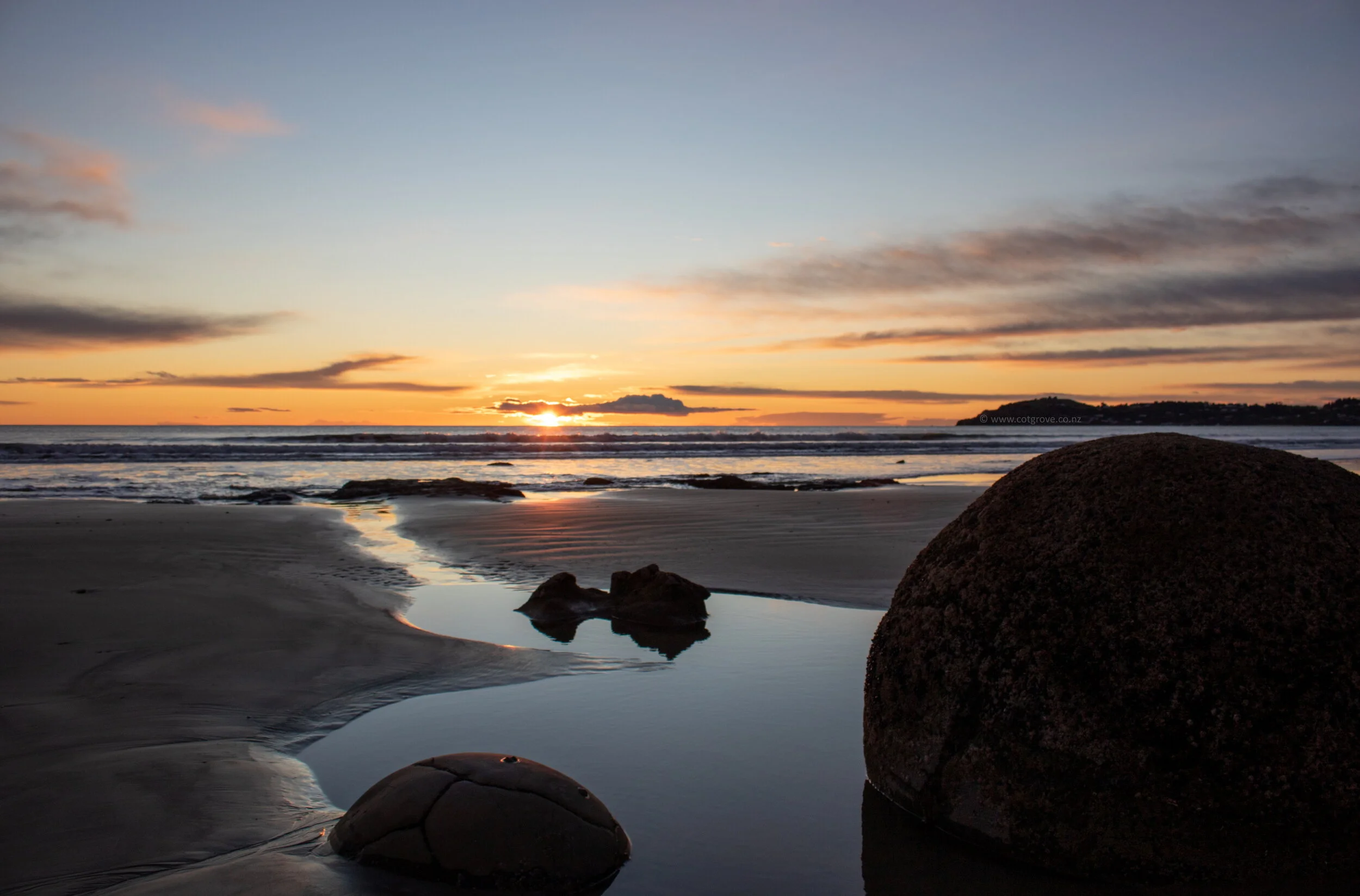 MoerakiBoulders.jpg